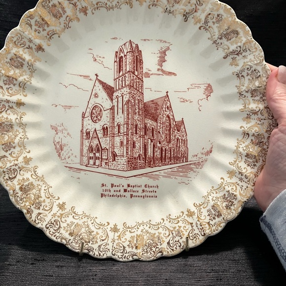 VTG St. Paul’s Baptist Church Decorative Collectors Plate , Gold Trim Phil PA - Picture 7 of 8